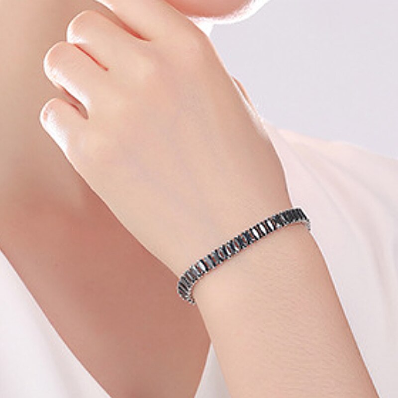 Cubic zirconia bracelet