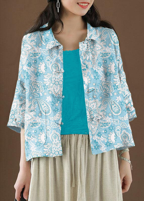 Women's Top with Peter Pan Collar and Pockets