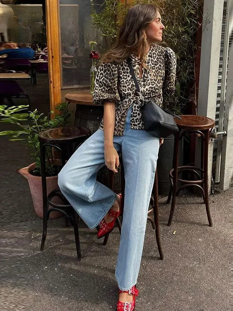 Leopard print blouse with puff sleeves