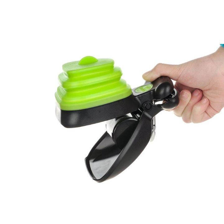 Pooper Scooper + FREE 1 Pack of Degradable Bags