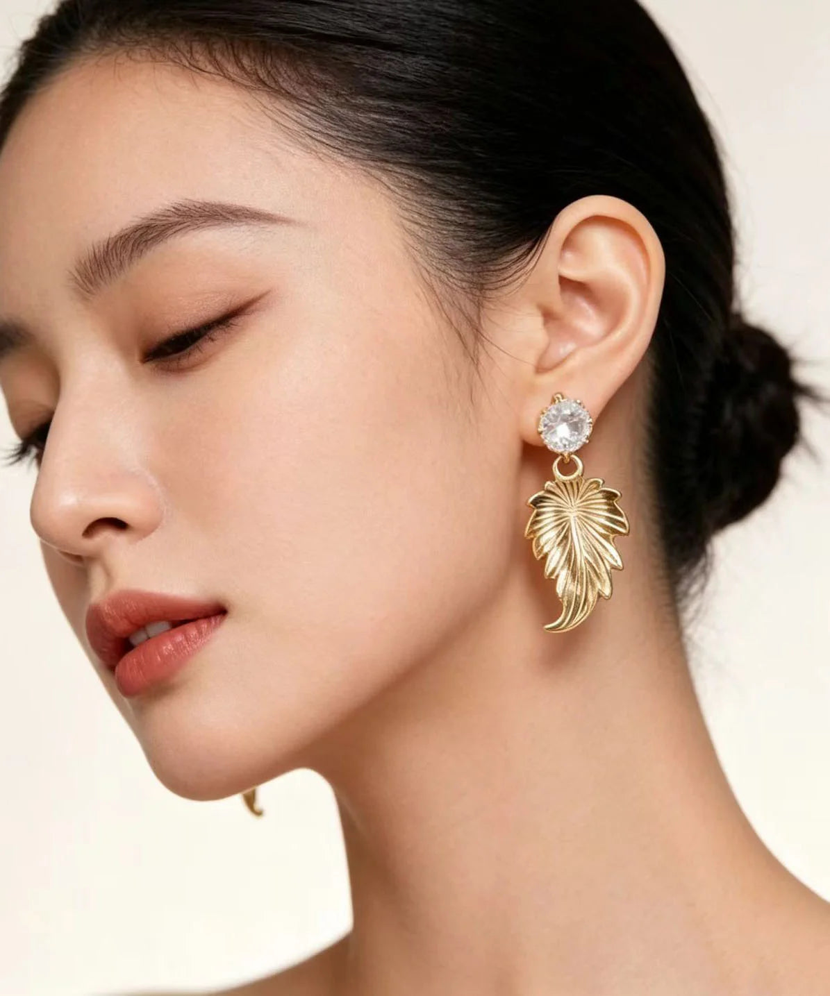 Women's Drop Earrings Retro Leaf Design 4