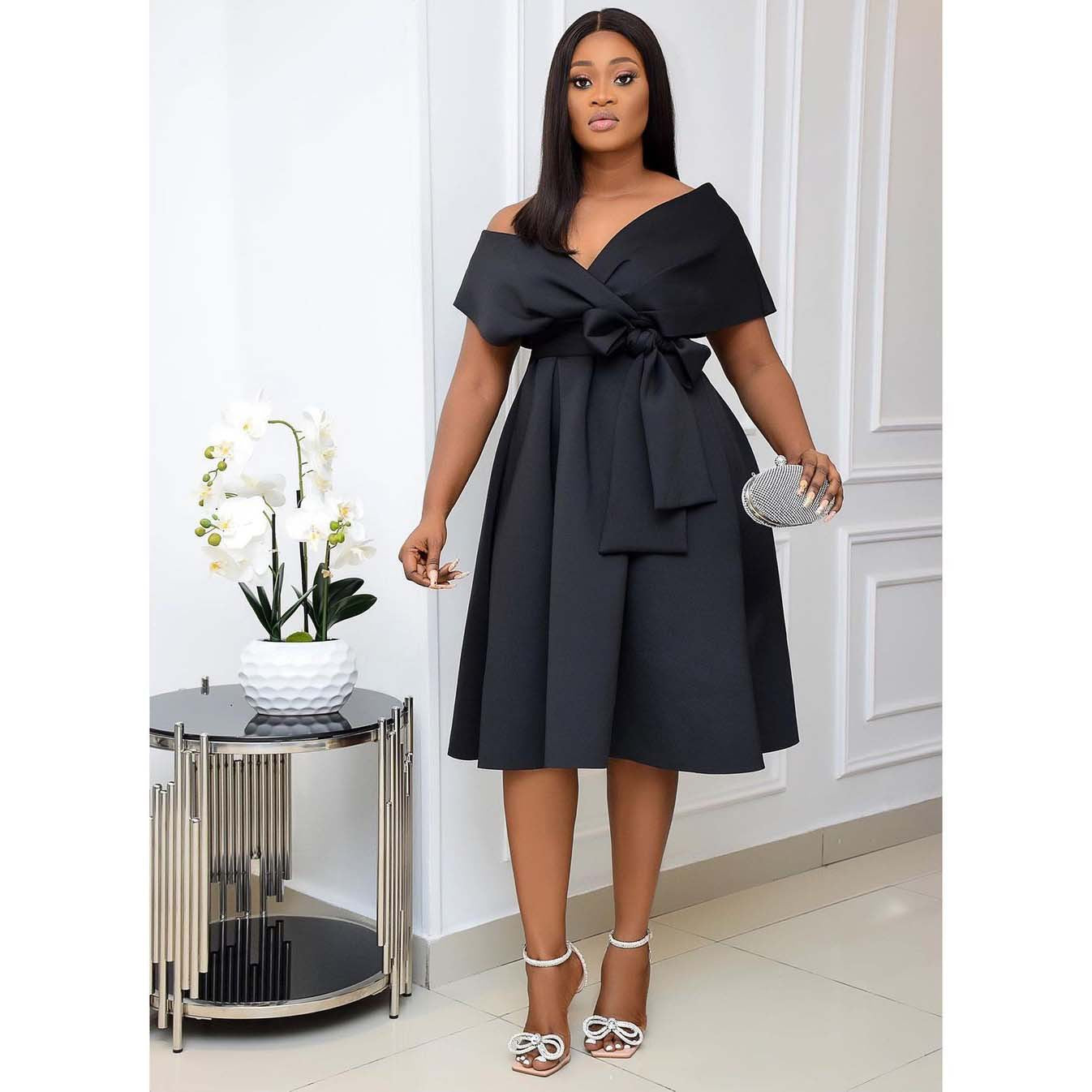 Women's Evening Dress Long V-Neck Slim Design Luxury Materials
