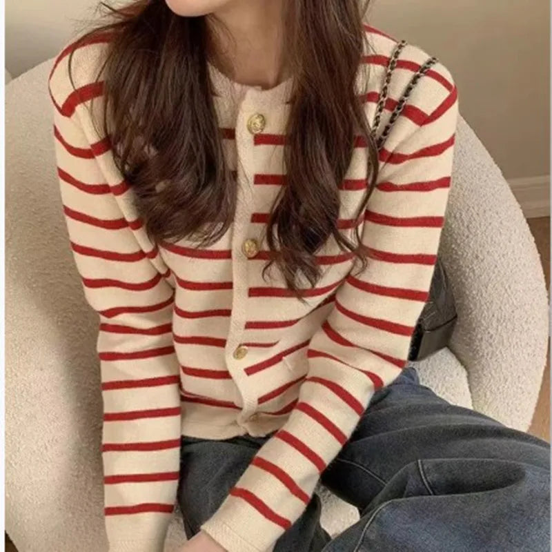 Women's Long-sleeved Cardigan Knitted Casual