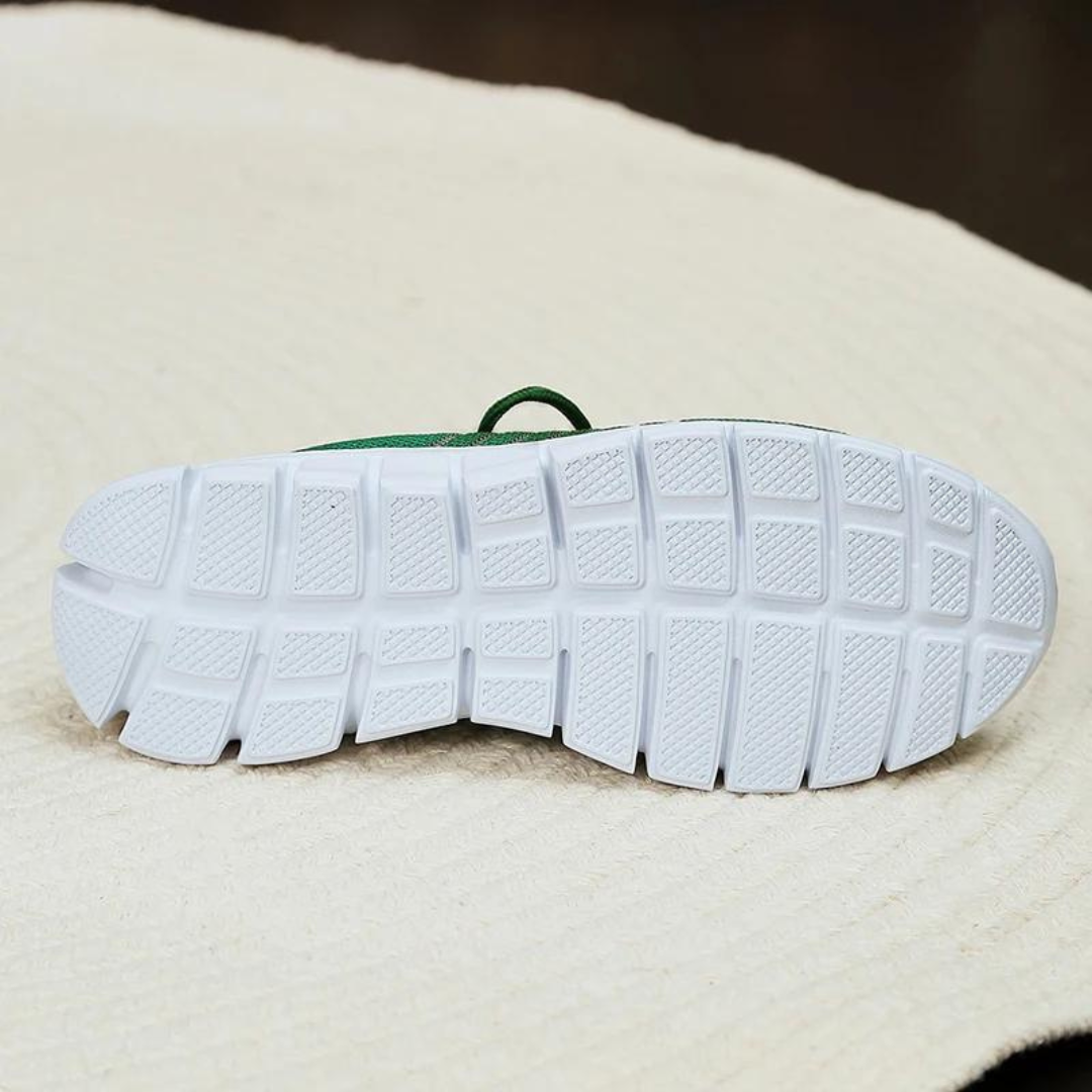 Women's soft-sole trainers