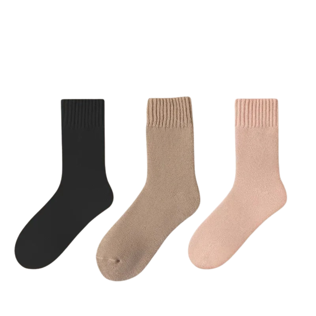 3 pairs of thick women's socks