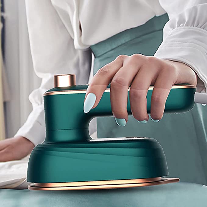 Hand iron with steam