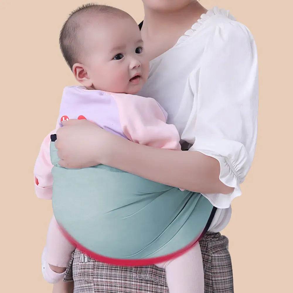 Adjustable carrying bag