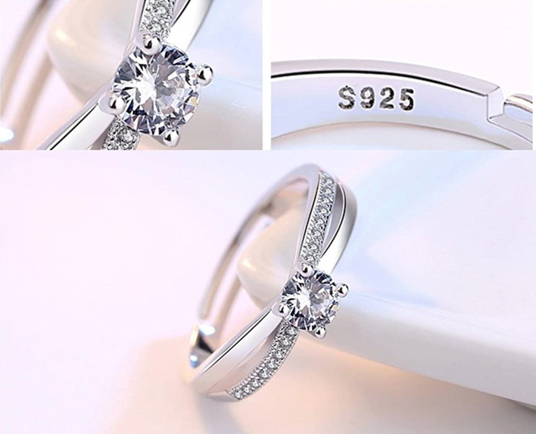Adjustable engagement ring