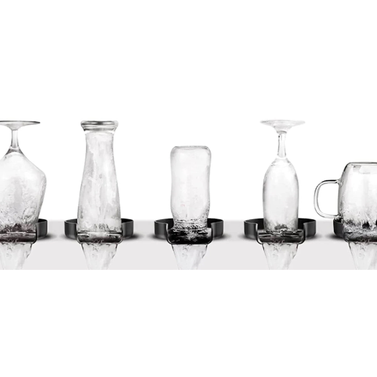 Automatic glass cleaner