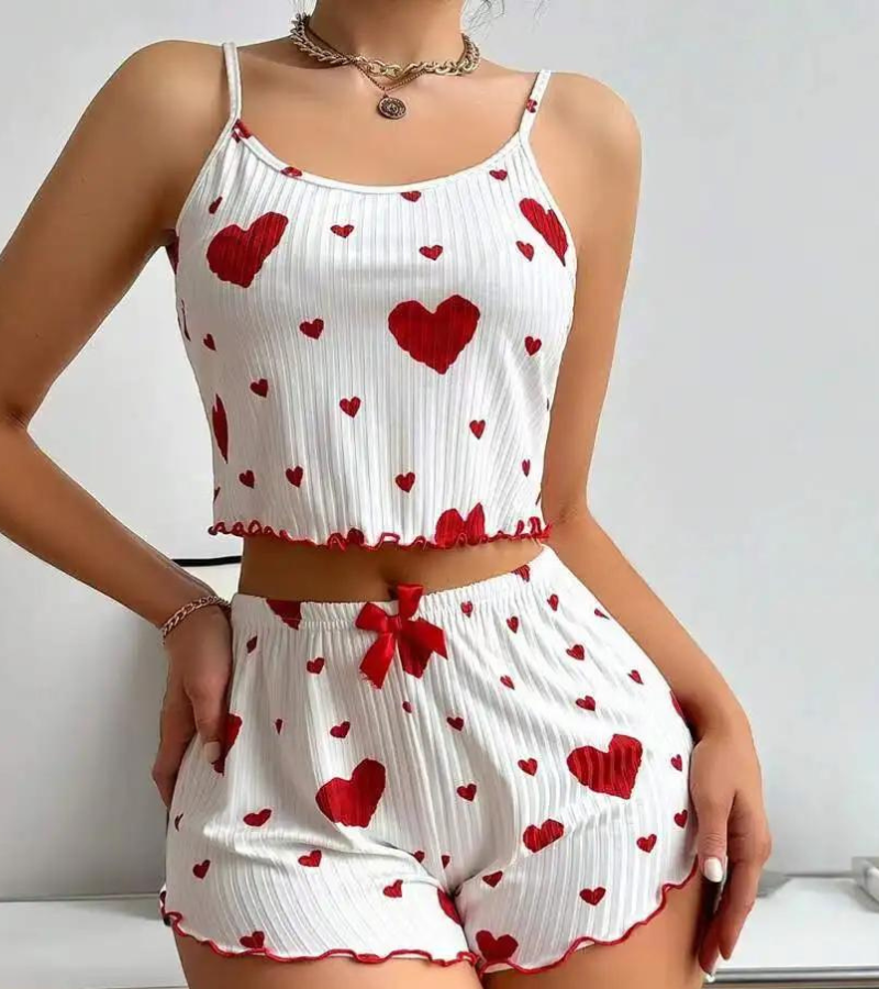 Breathable heart-shaped nightwear for women