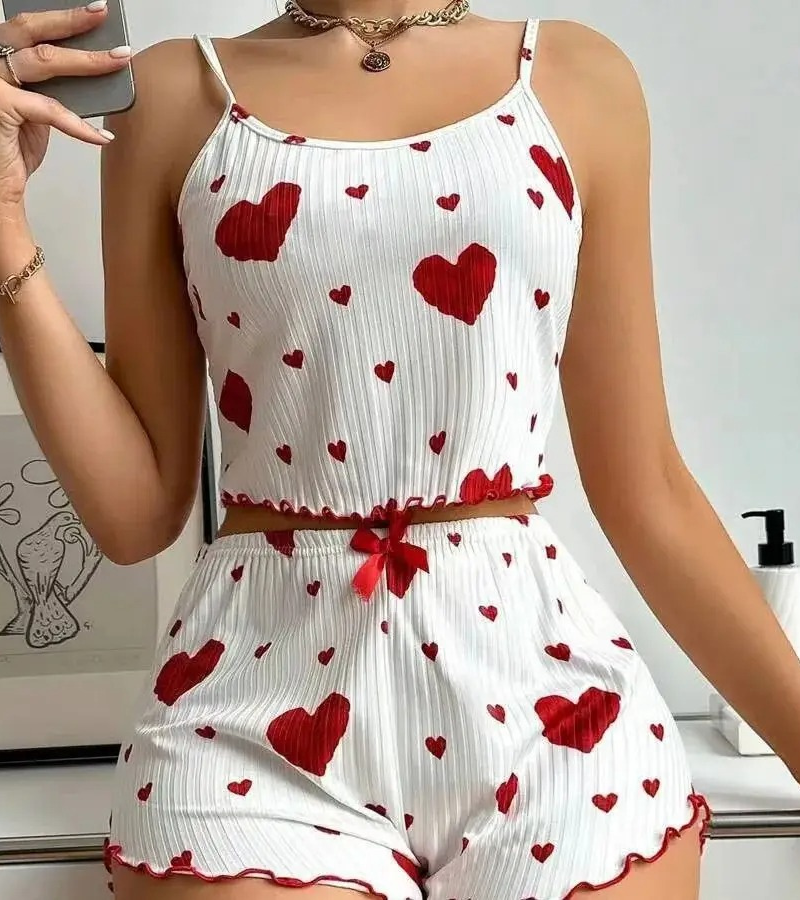 Breathable heart-shaped nightwear for women