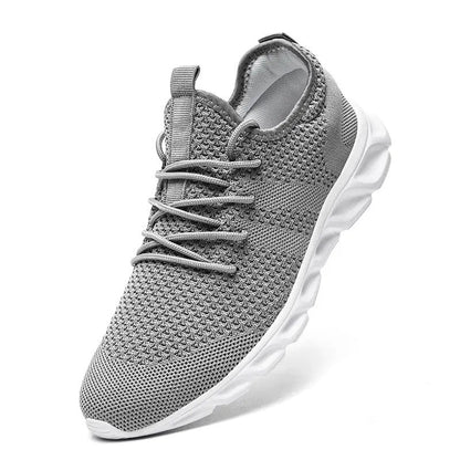 Casual athletic trainers for men