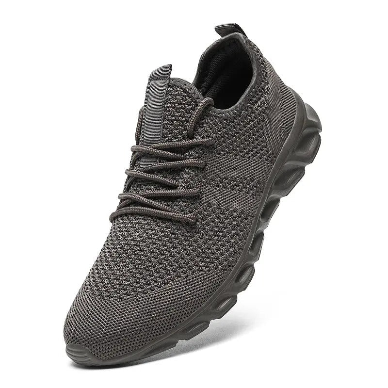 Casual athletic trainers for men