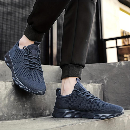 Casual athletic trainers for men