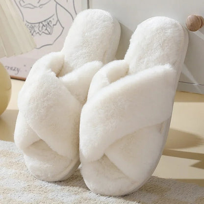 Casual house slippers for women