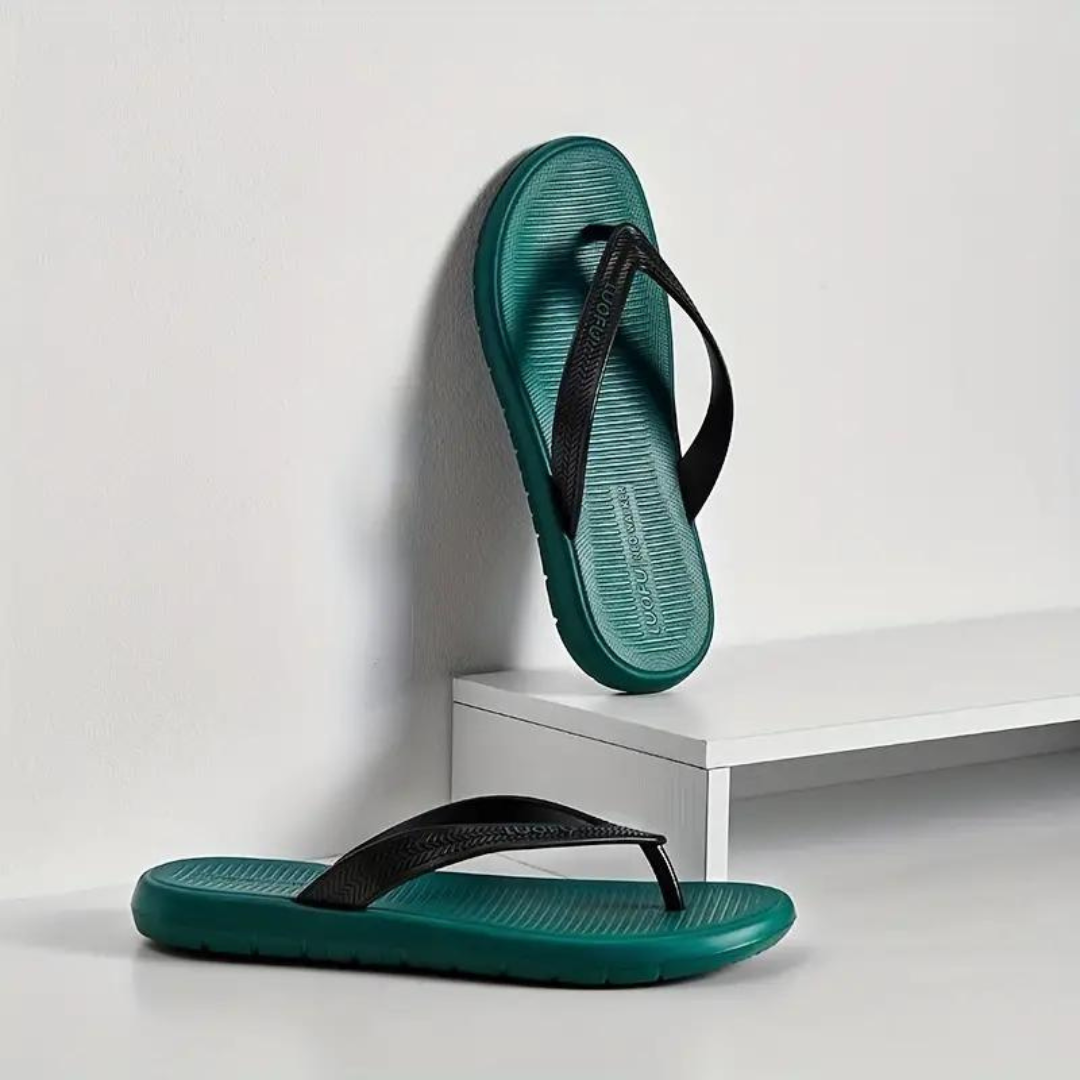 Casual slip-on slippers for men