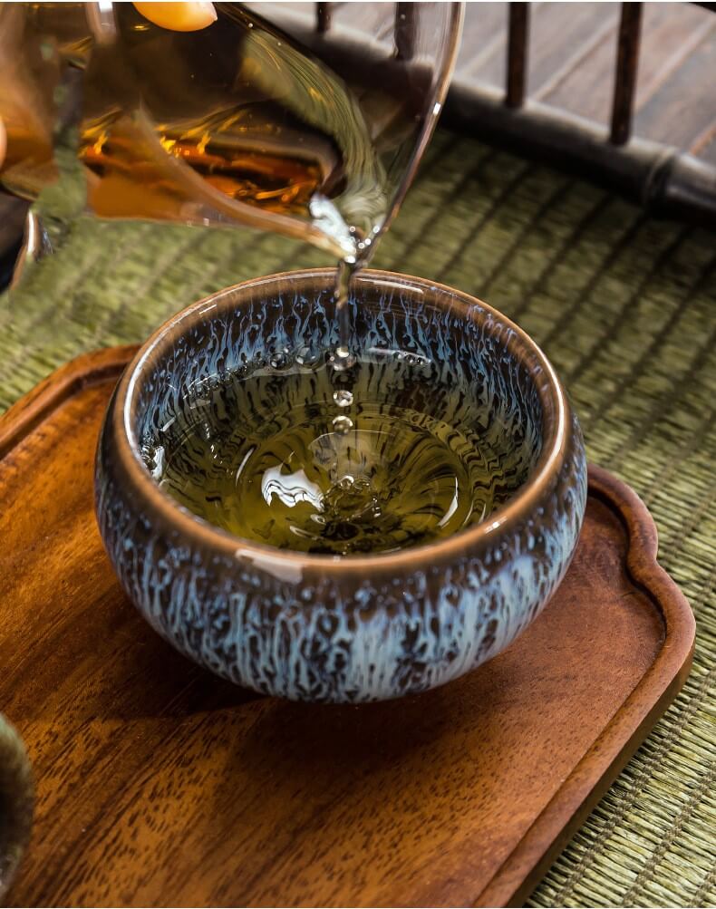 Ceramic porcelain teacup