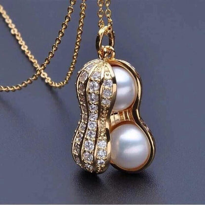 Chic Peanut Pendant Necklace