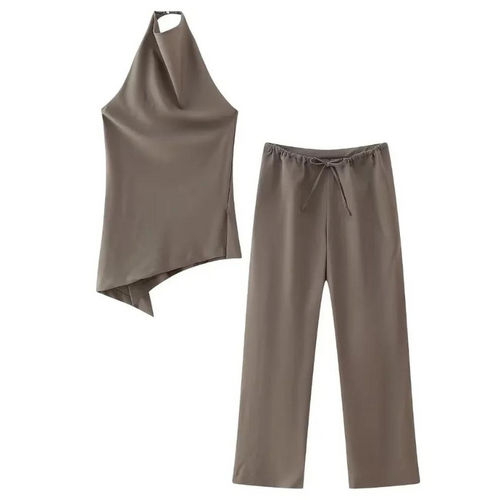 Chic halter top & bottoms