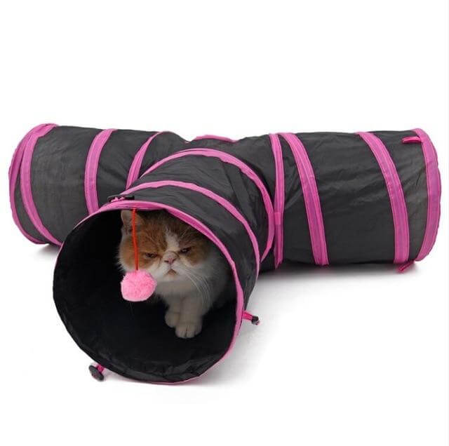 Collapsible cat tunnel