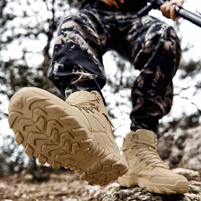 Combat training boots for men