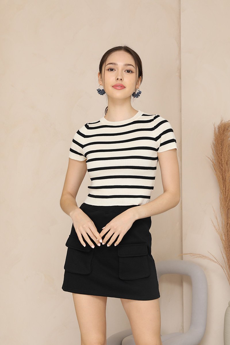 Cropped knitted ladies' jumper