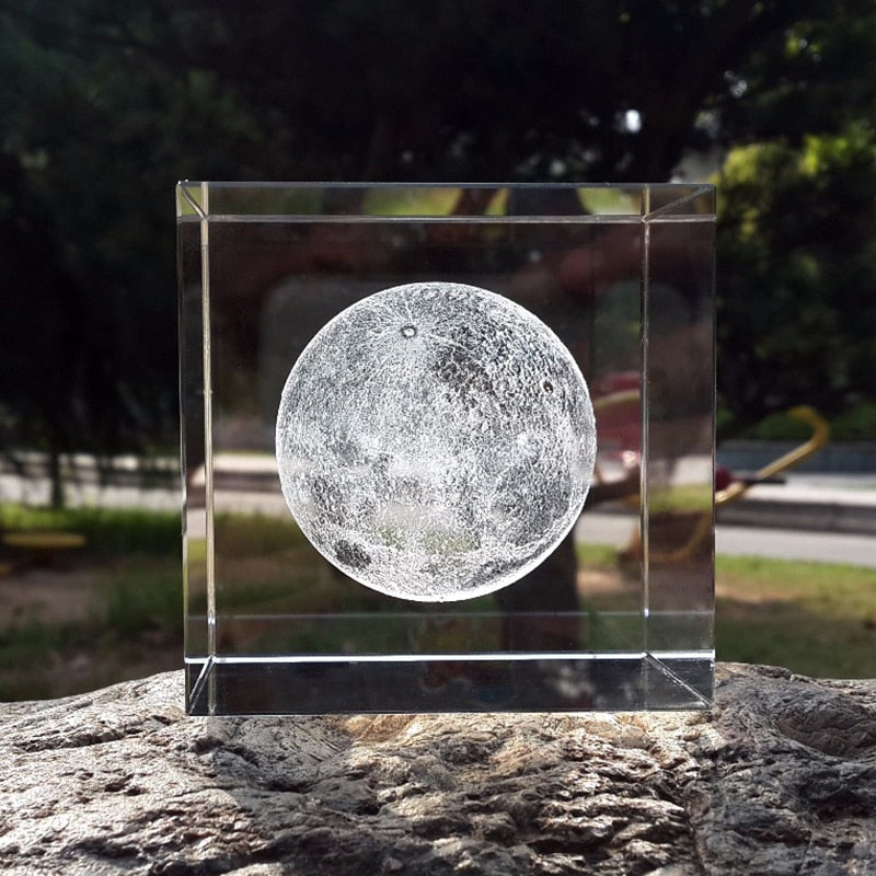 Crystal Cube 3D Moonlight Lamp