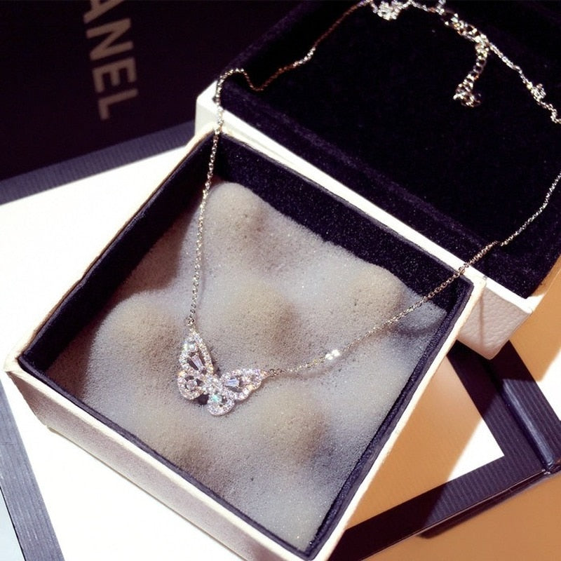 Dainty Butterfly Necklace