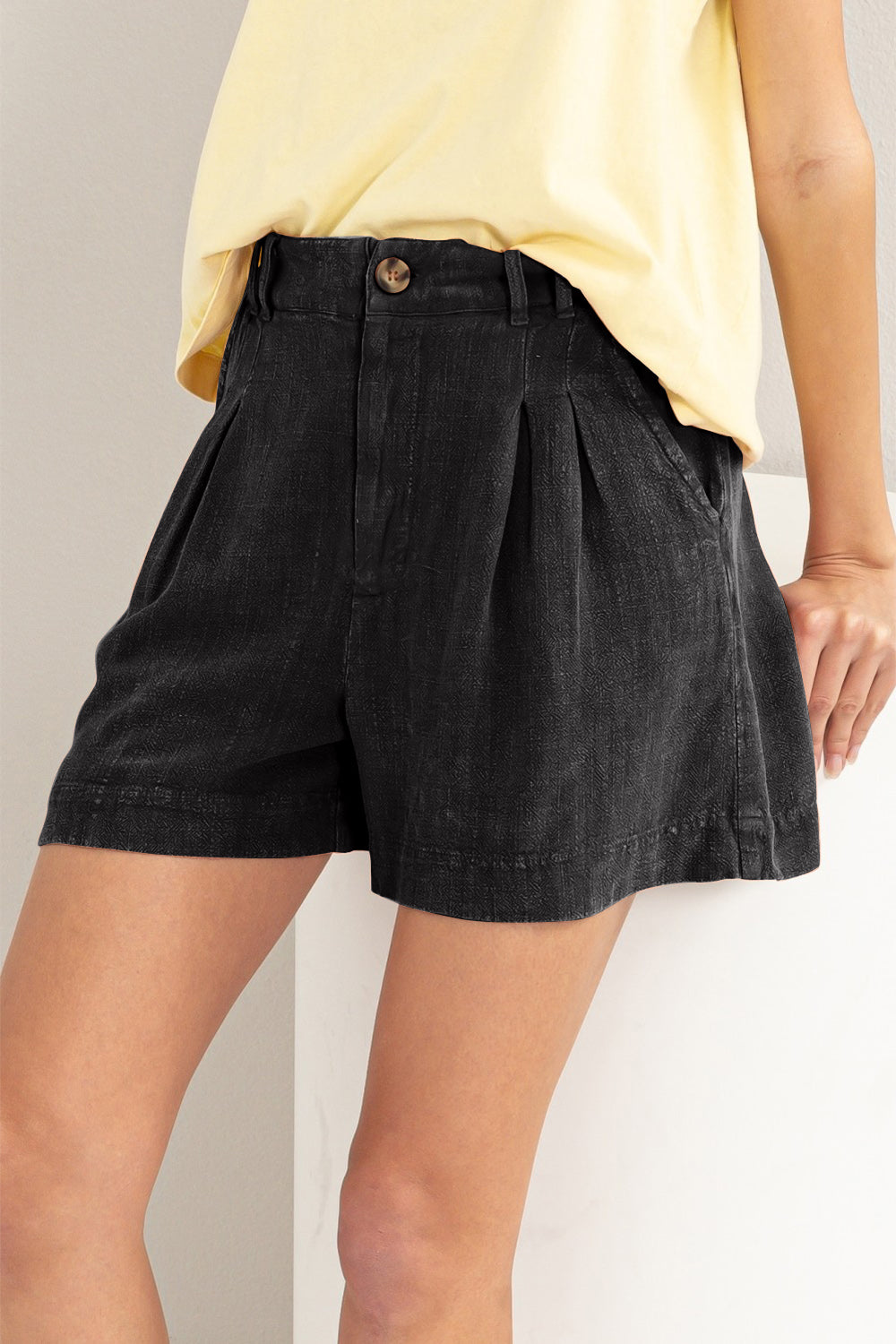 Women's Short Pants High Waist Pleats