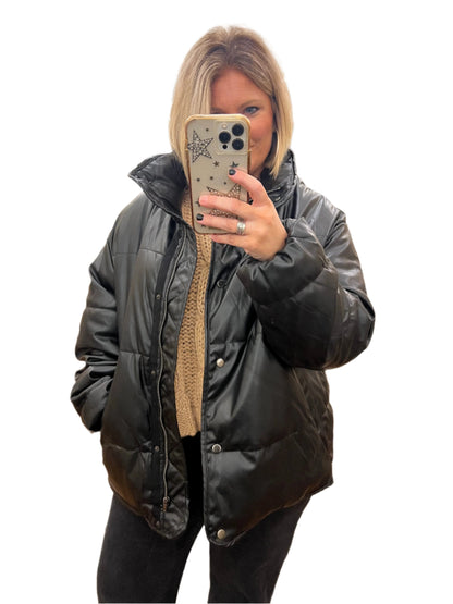 Women's puffer jacket