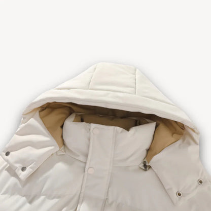 Women's hooded puffer jacket with insulation