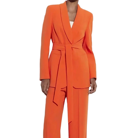 Women's Two-piece Set Blazer and Pants With Timeless Style