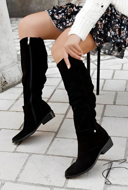 Women's Winter Boots with Unique Design