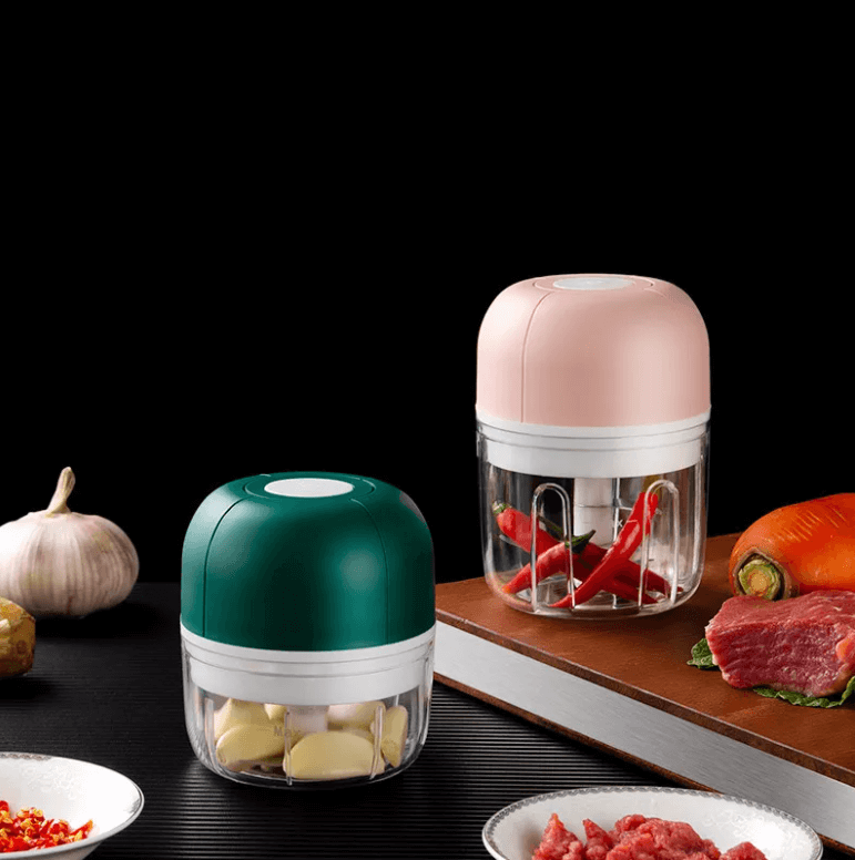 Electric garlic press