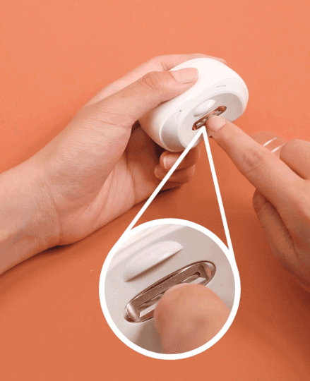 Electric nail clippers