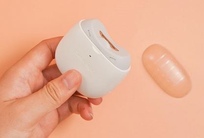 Electric nail clippers