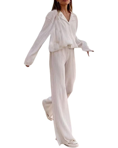 Elegant pleated duo for ladies