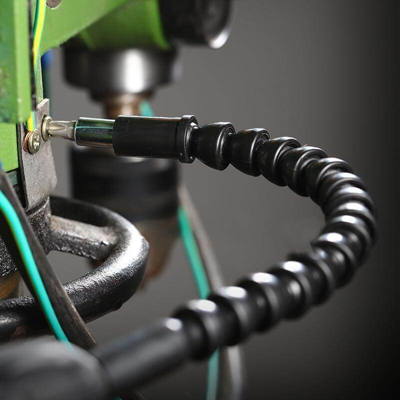 Flexible drill extension set