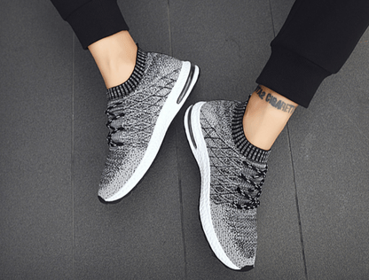 Fly-knitted Breathable Men's Sneakers
