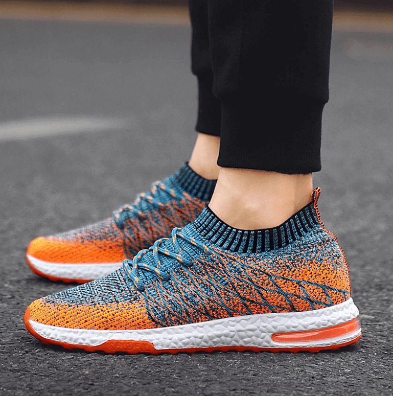 Fly-knitted Breathable Men's Sneakers