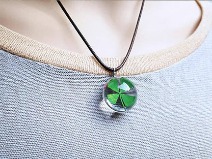 Four-leaf clover necklace