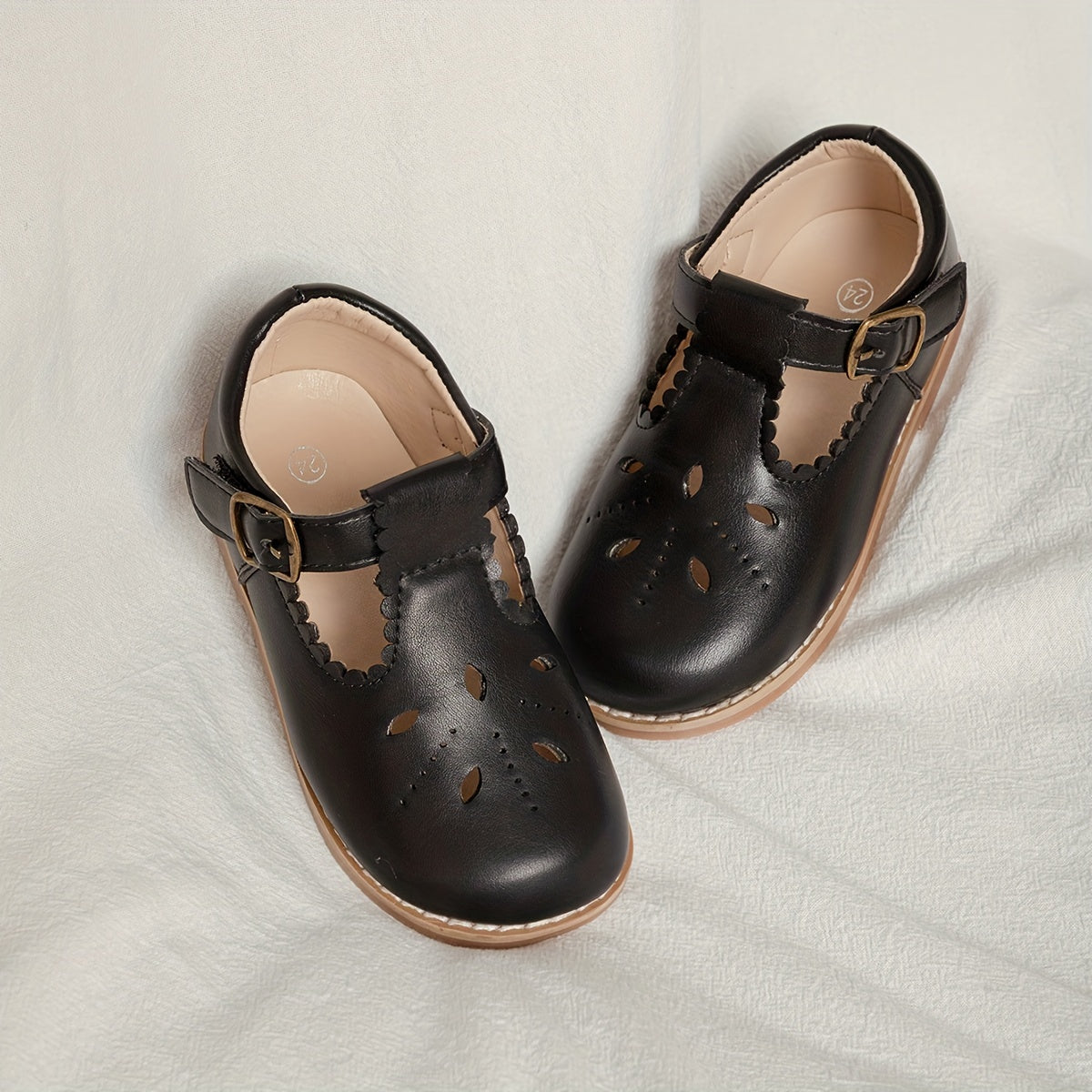 Girls' Shoes Flat Vintage Casual with Non-Slip Sole and Adjustable Strap