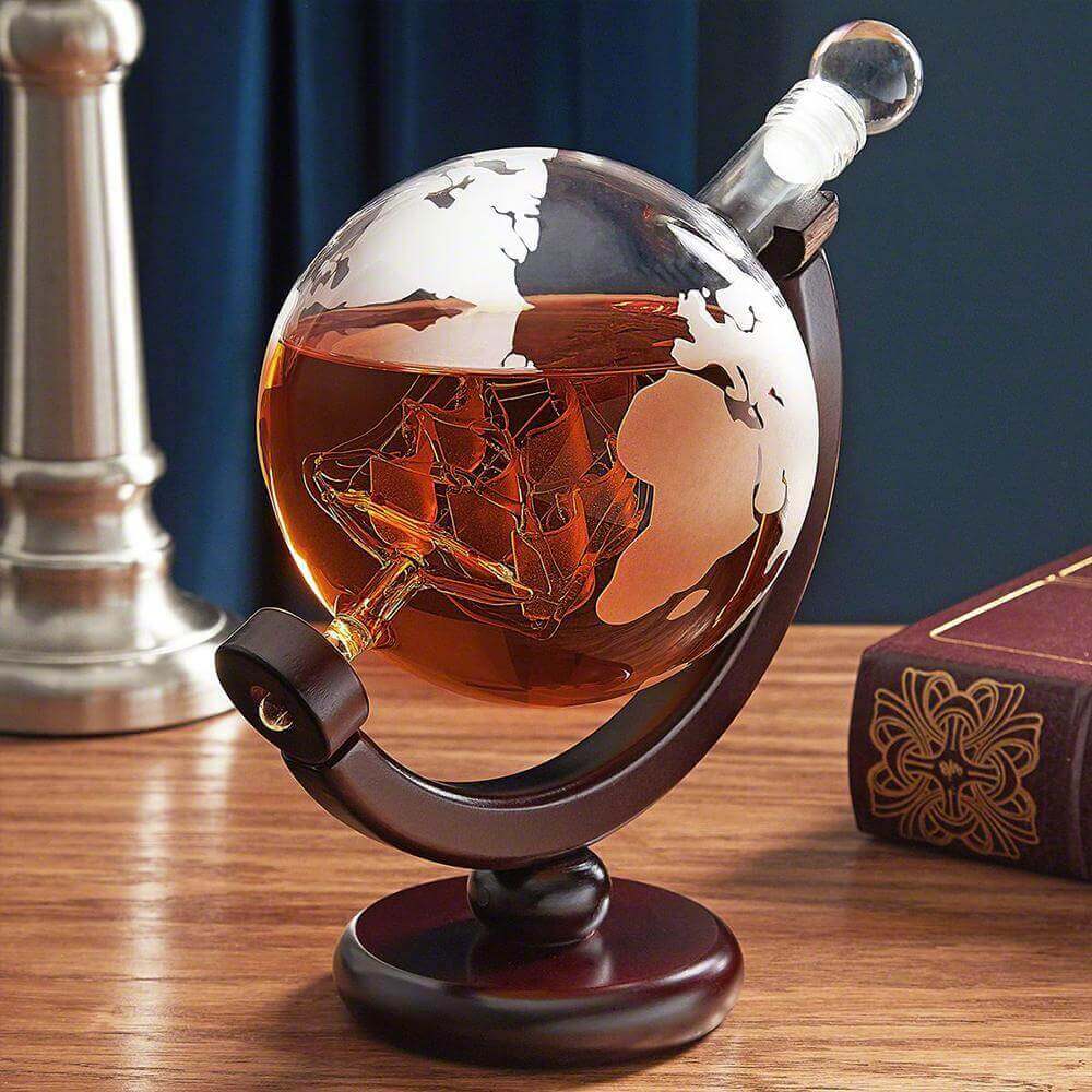 Globe Whiskey Carafe Set