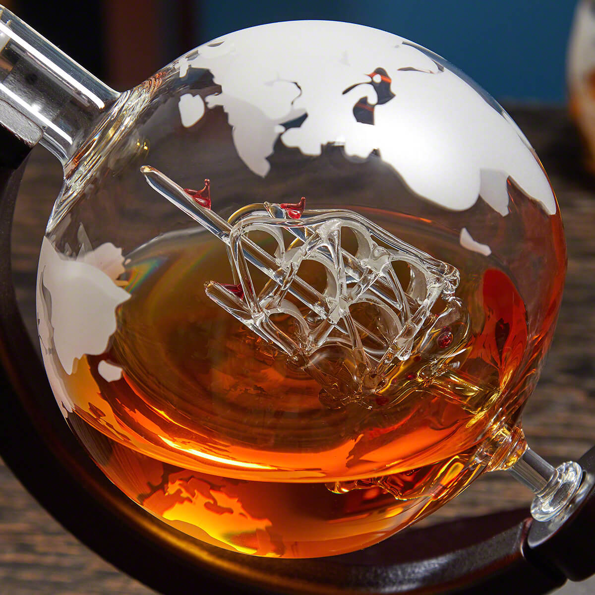 Globe Whiskey Carafe Set