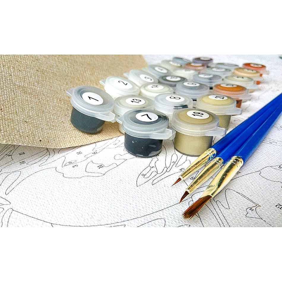 Green tree paint-by-numbers kit