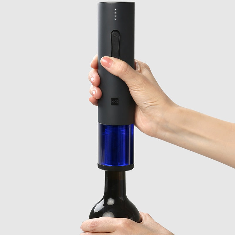 Automatic wine corkscrew set
