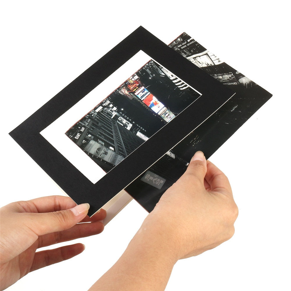 Interchangeable picture frame set