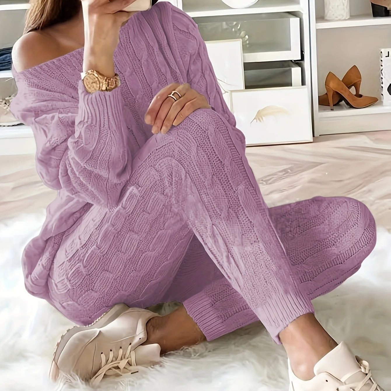 Knitted jumper & trousers for women