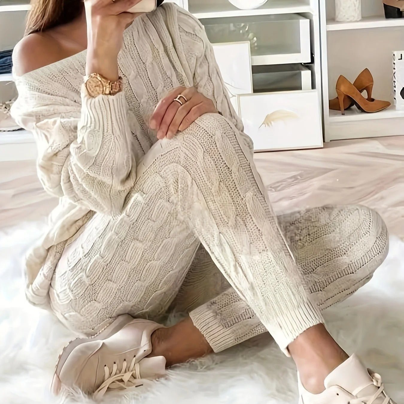 Knitted jumper & trousers for women