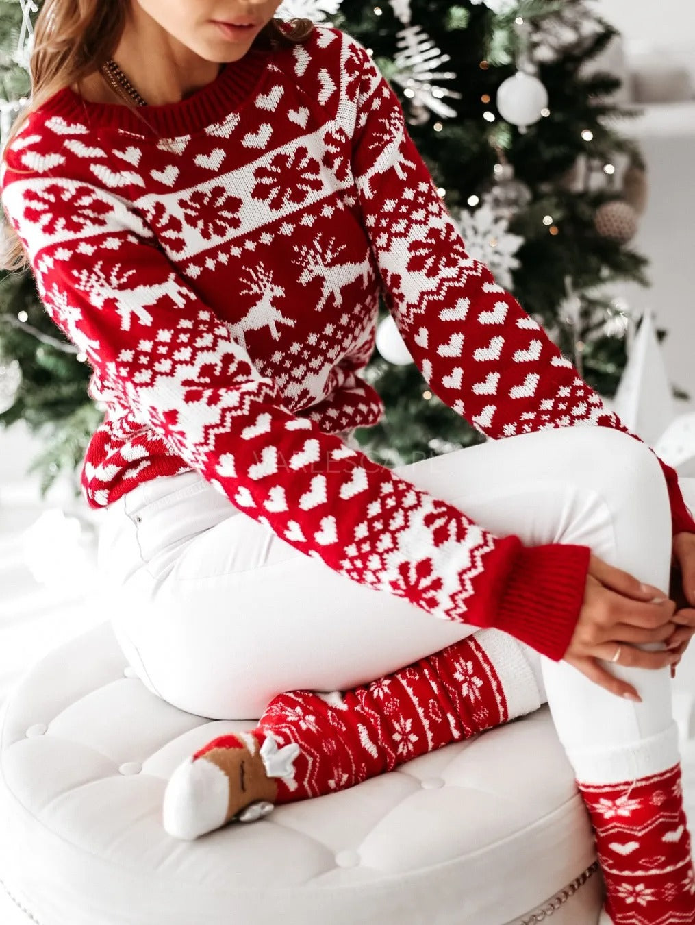 Knitted ladies' Christmas jumper